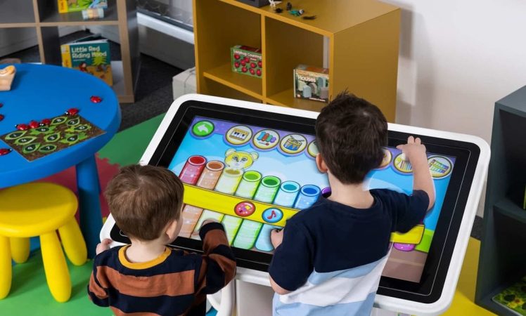 میز لمسی کودک چیست