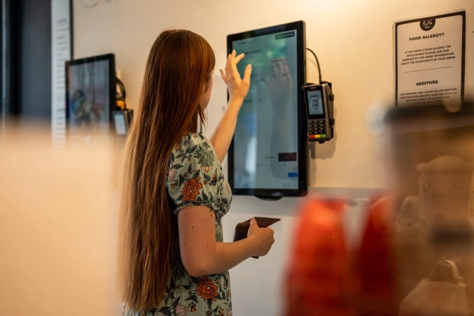 کاهش صف با دستگاه سفارش گیر