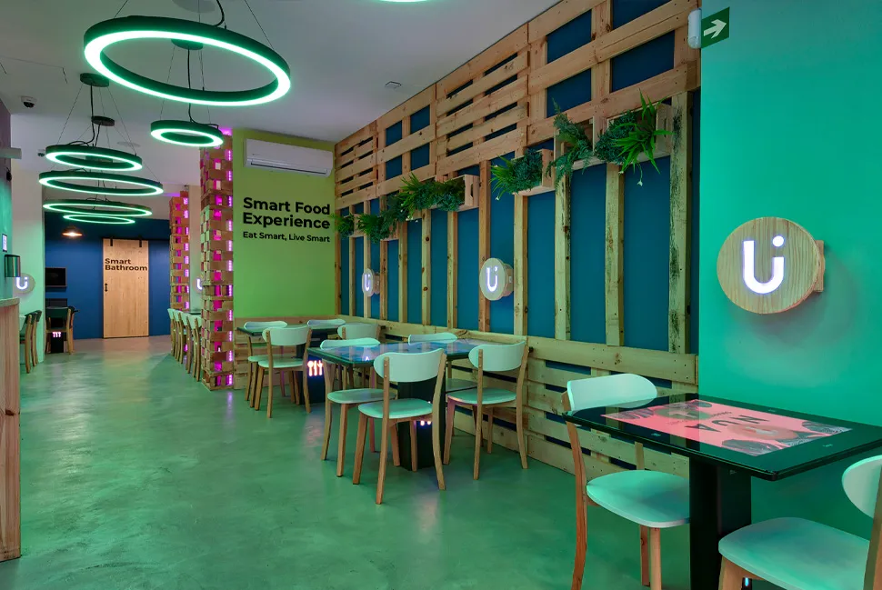 میز لمسی برای سفارش سریع غذا