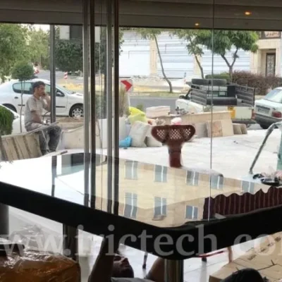 تجهیز فست فود آی فود به میزهای هوشمند