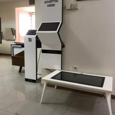 وب کیوسک چیست و در انواع سایز ها