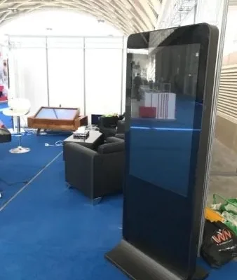 استند تاچ تعاملی